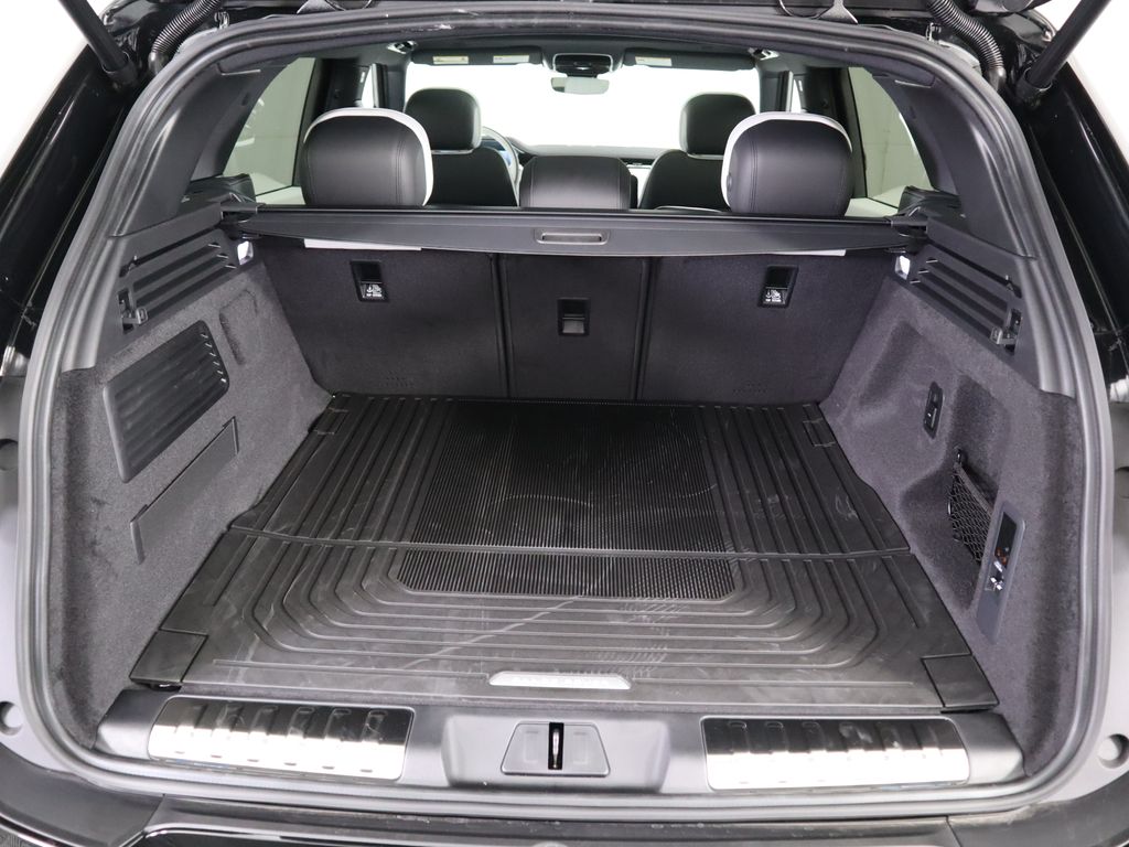 2025 Land Rover Range Rover Sport P530 Dynamic SE photo 24