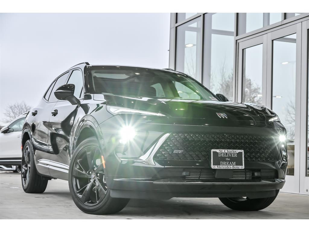 2025 Buick Envision Sport Touring's photo