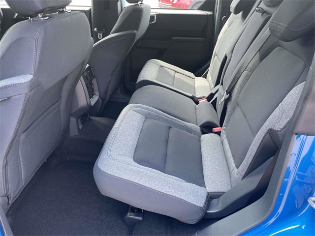 2025 Ford Bronco Base photo 4