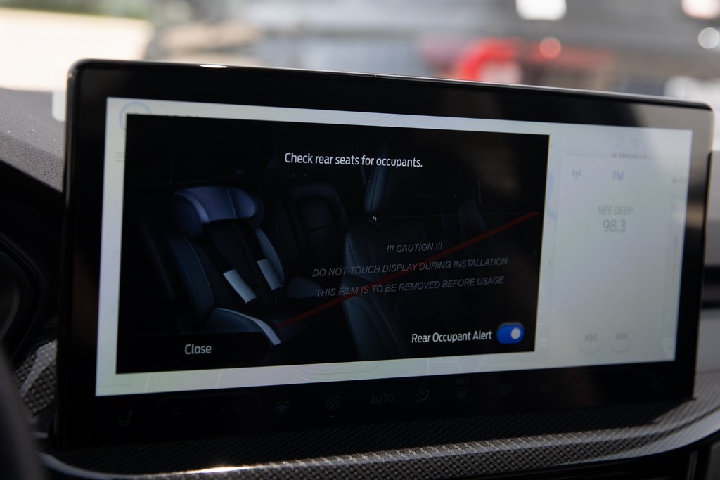 2025 Ford Escape ST-Line photo 36