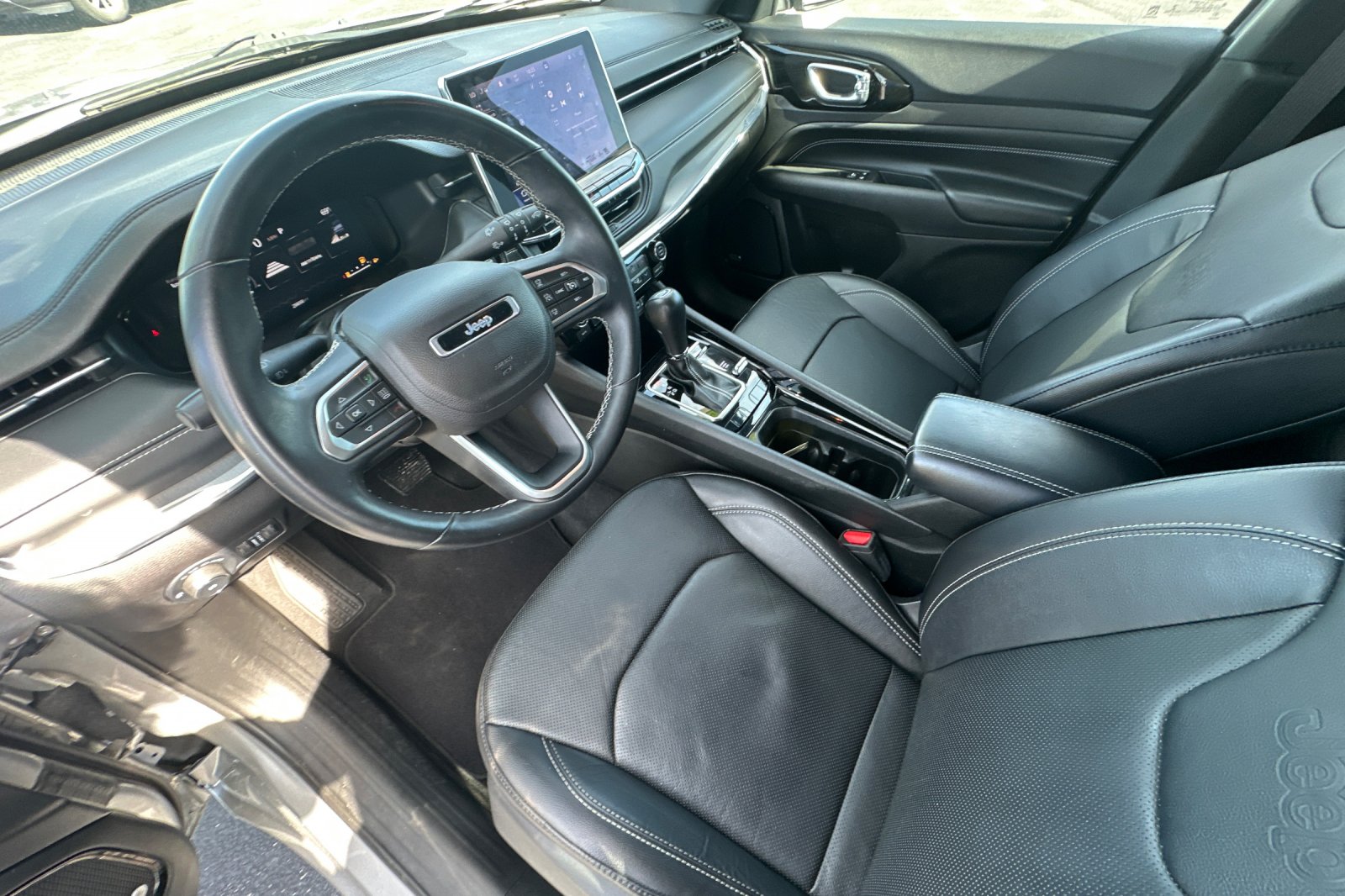 2022 Jeep Compass High Altitude photo 10