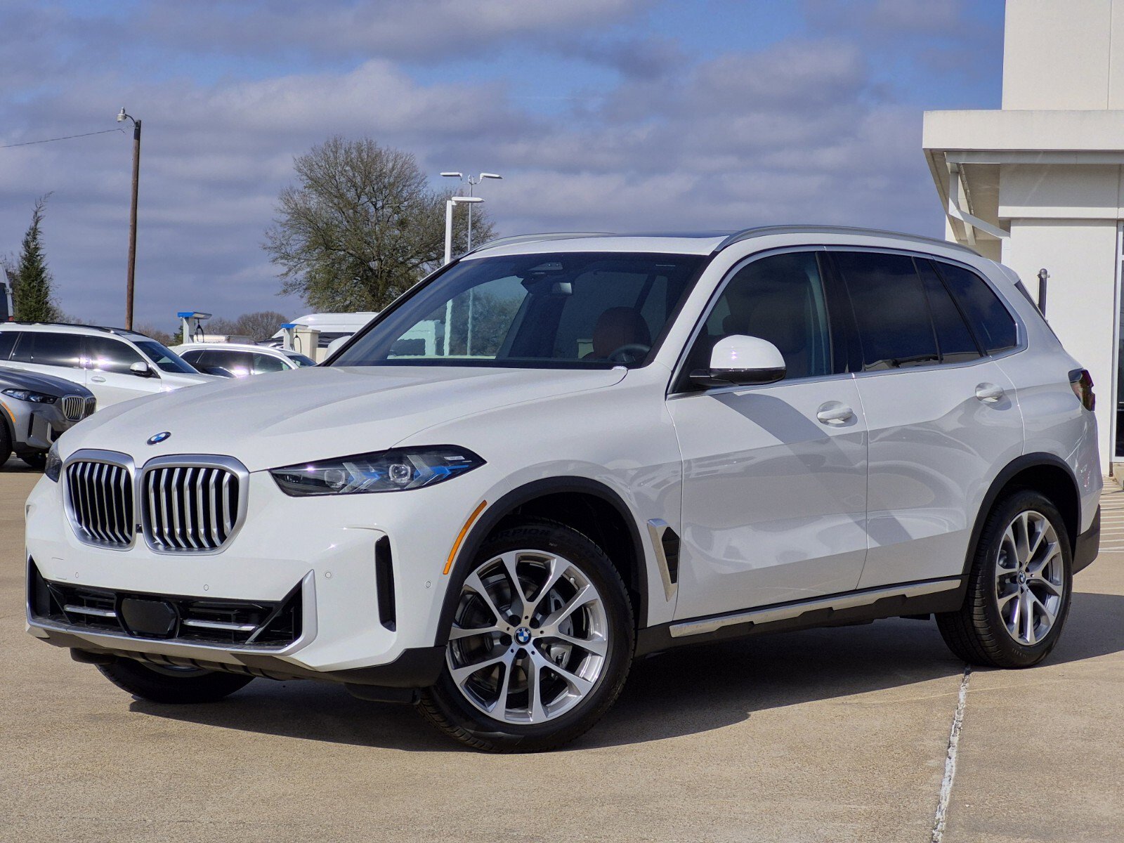 2026 BMW X5 40i's photo