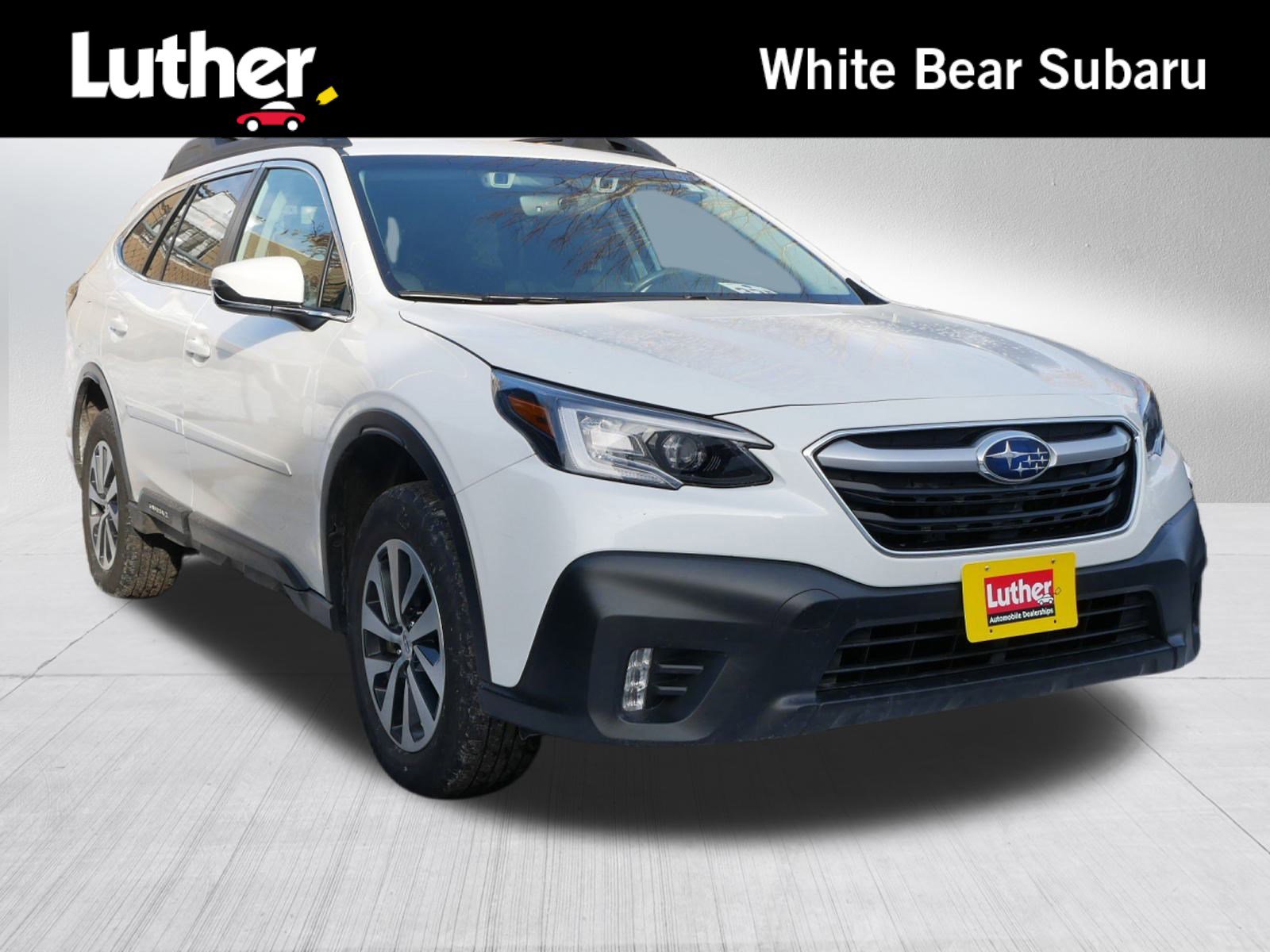 2022 Subaru Outback Premium's photo