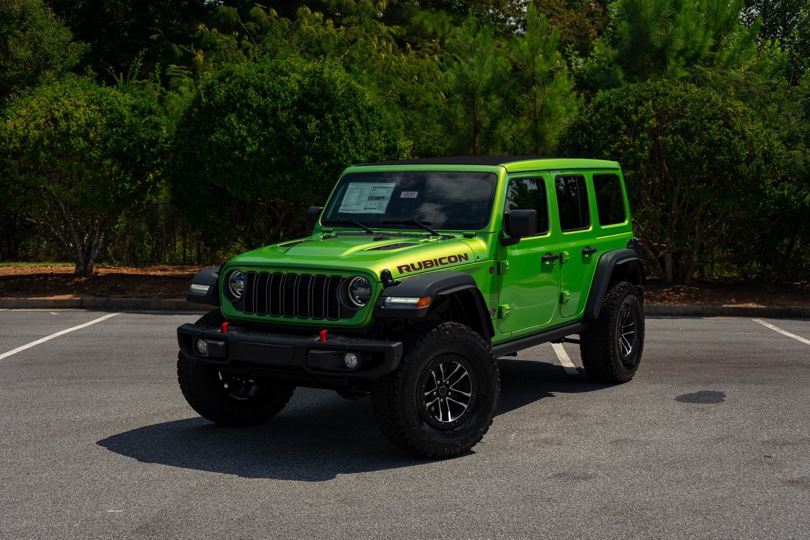 2025 Jeep Wrangler Rubicon photo 2