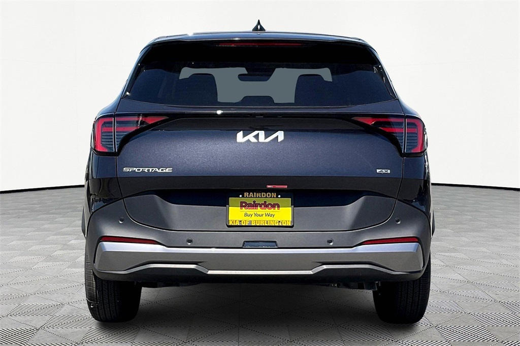 2026 Kia Sportage LX photo 4