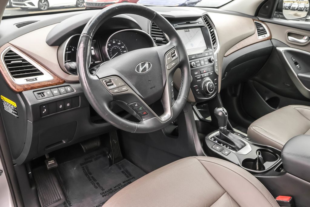 2018 Hyundai Santa Fe Limited Ultimate photo 3
