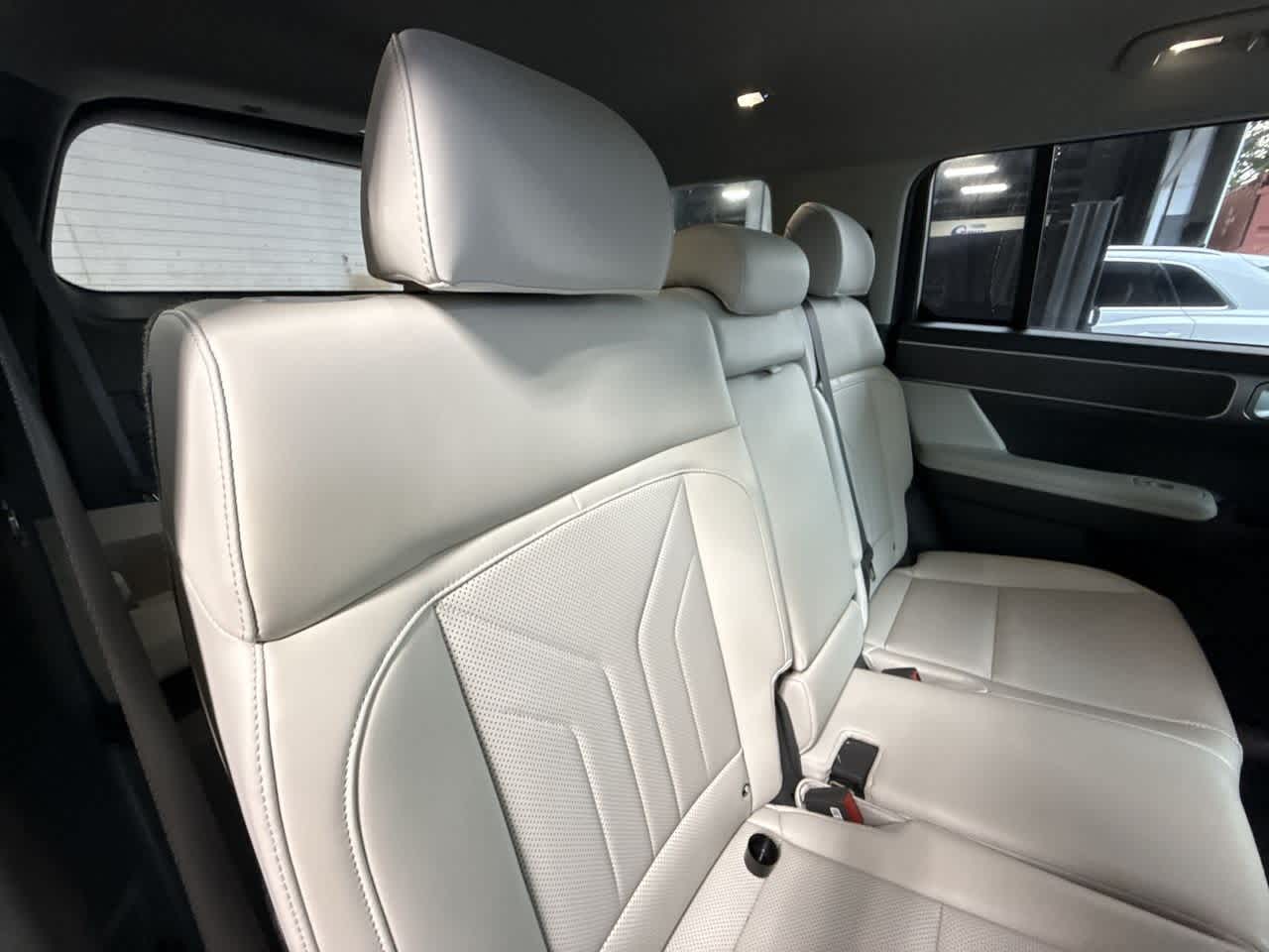2025 Hyundai Santa Fe SEL photo 22