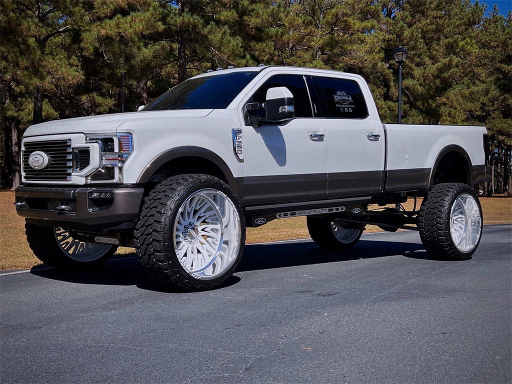 2022 Ford F-350 photo 3
