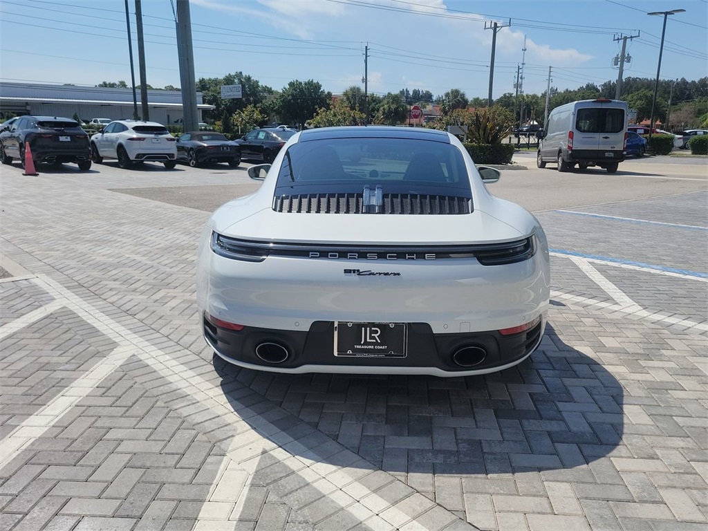 2022 Porsche 911 4 photo 4