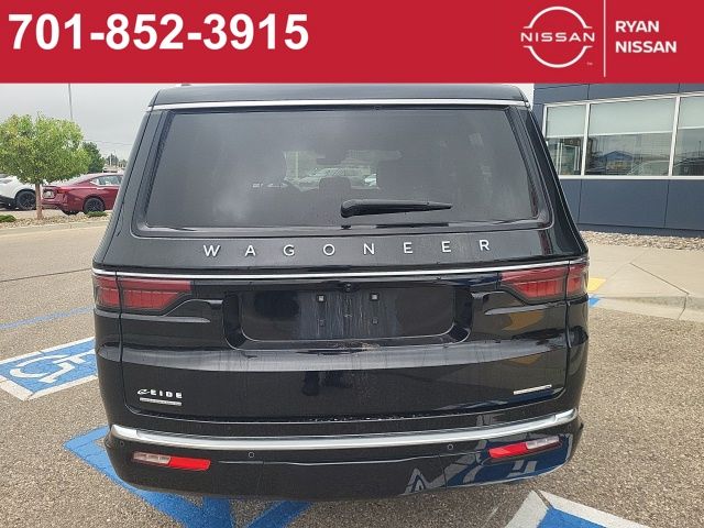 2023 Jeep Wagoneer Series II photo 3