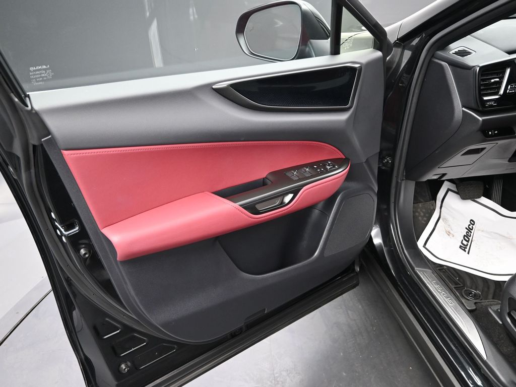2022 Lexus NX 350 photo 15