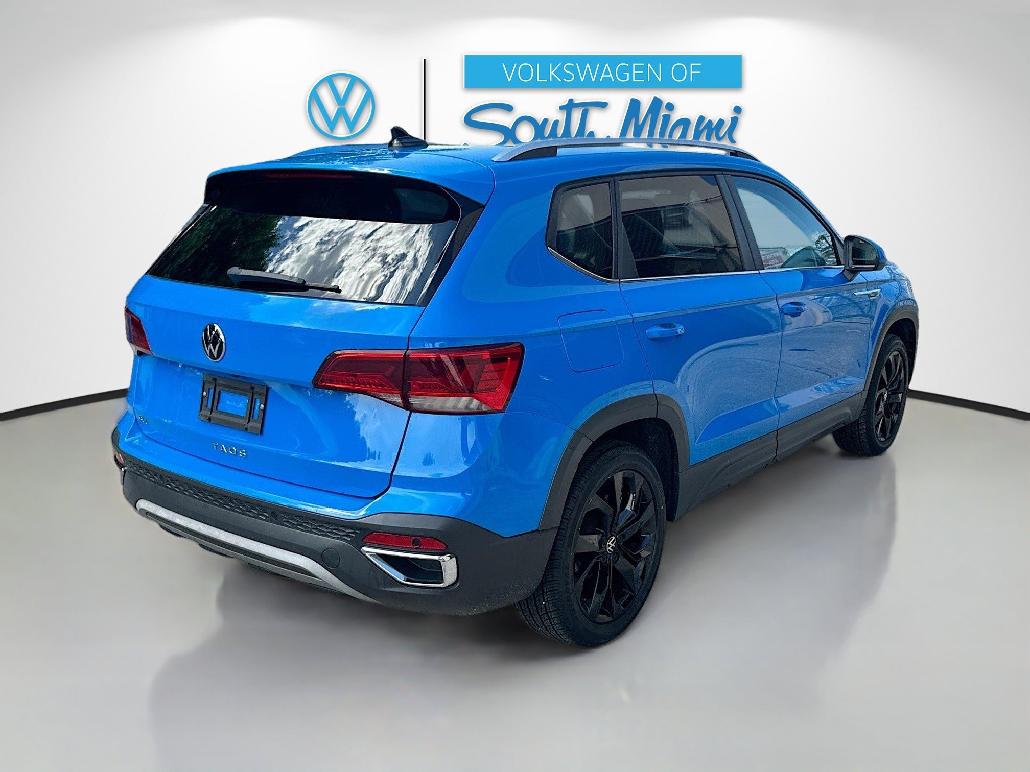 2022 Volkswagen Taos SEL photo 4