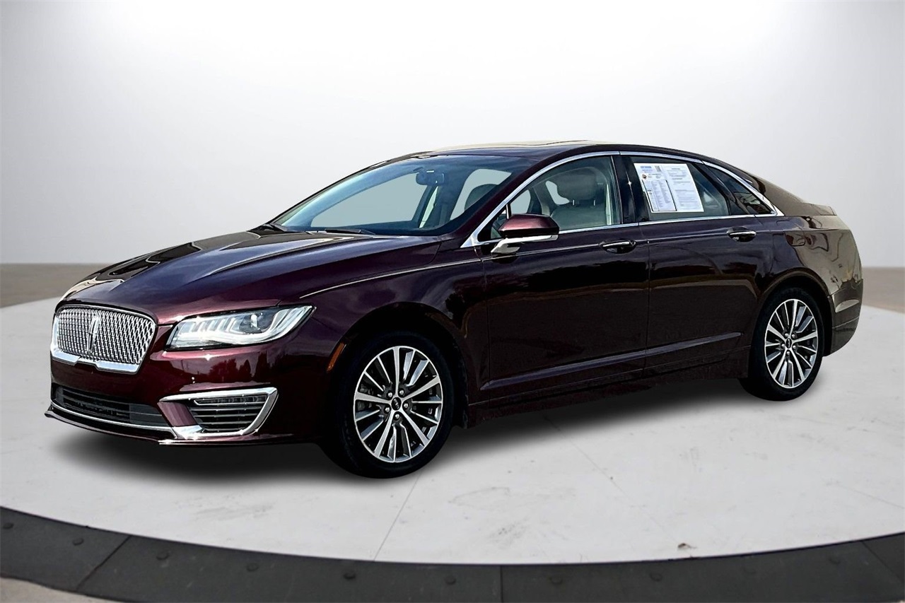 2017 Lincoln MKZ Select photo 3