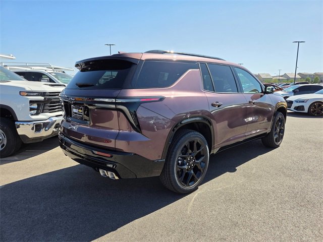 2026 Chevrolet Traverse RS photo 2