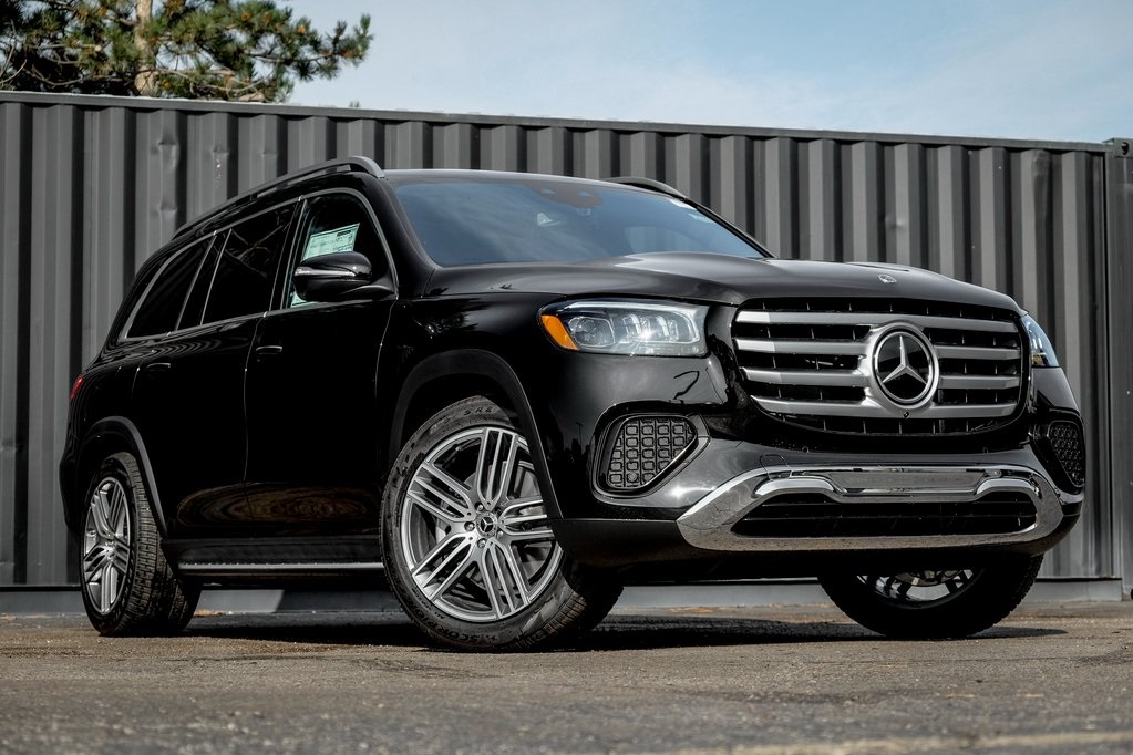 2026 Mercedes-Benz GLS Base's photo