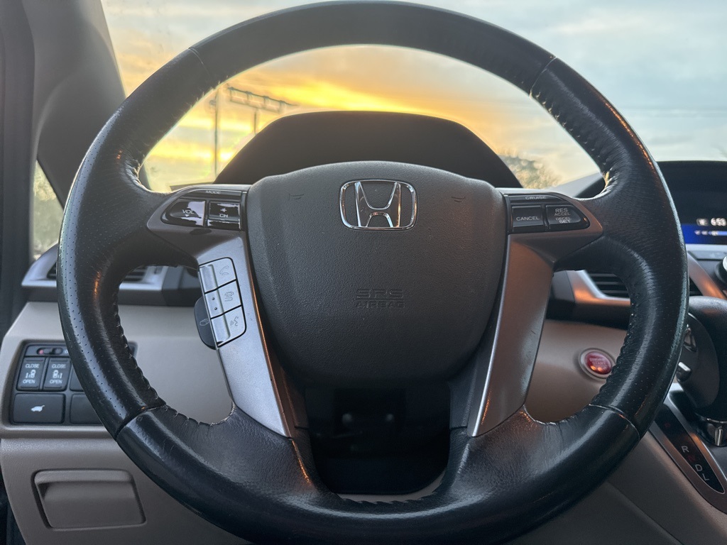 2016 Honda Odyssey EX-L photo 6