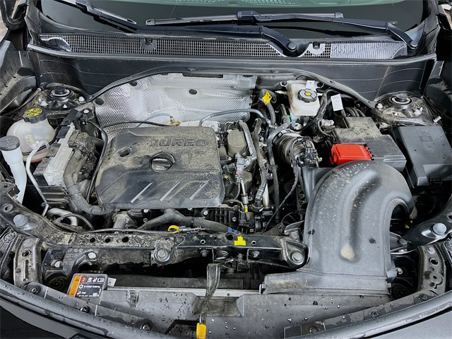 2024 Buick Encore GX Sport Touring photo 27
