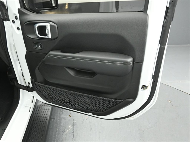 2023 JEEP WRANGLER - Image 33