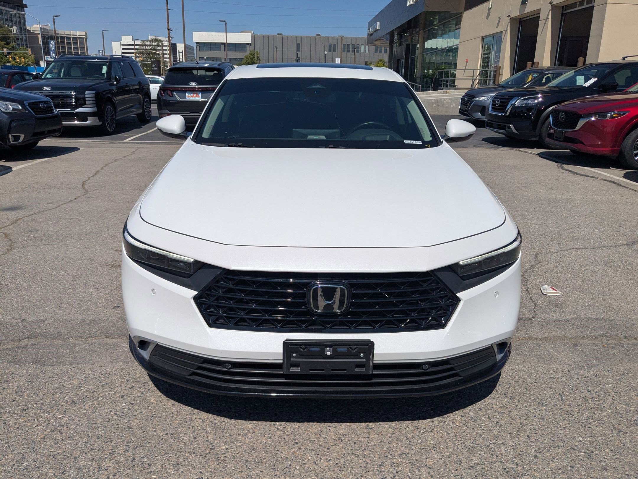 2024 Honda Accord Hybrid Touring photo 8
