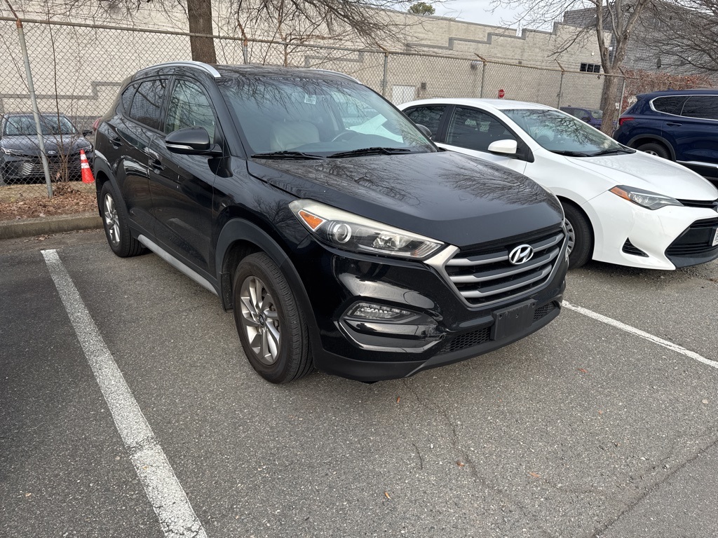 2017 Hyundai Tucson SE Plus's photo