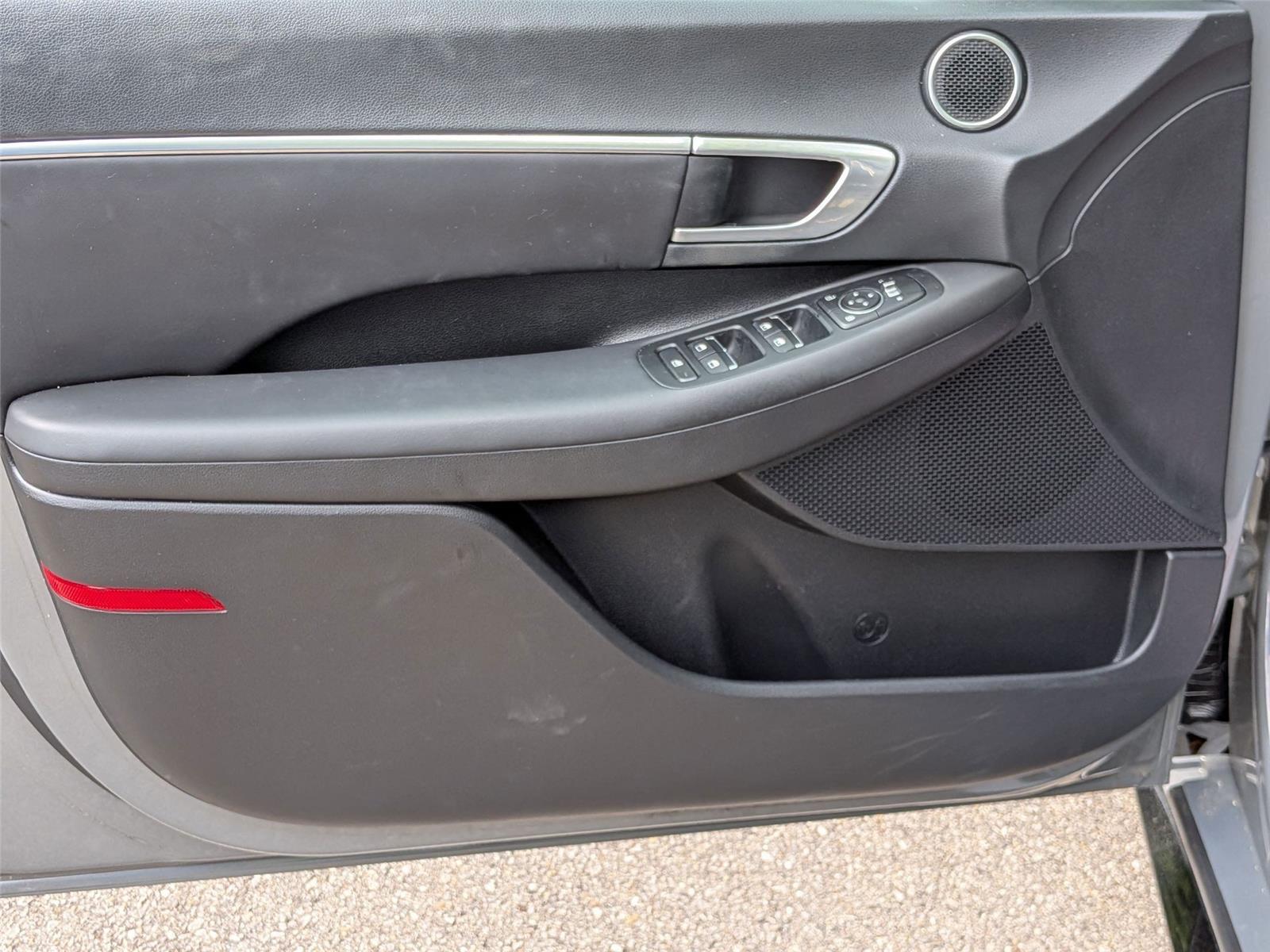 2022 Hyundai Sonata SEL photo 11