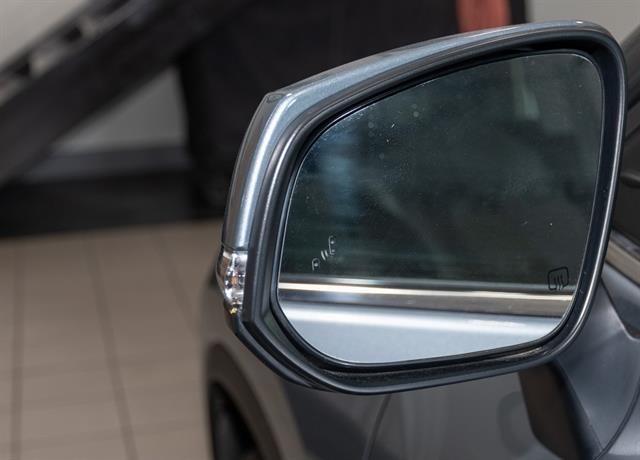 2021 Toyota Highlander Limited photo 5