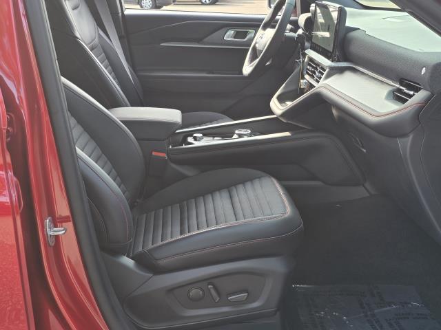 2025 Ford Explorer ST-Line photo 10