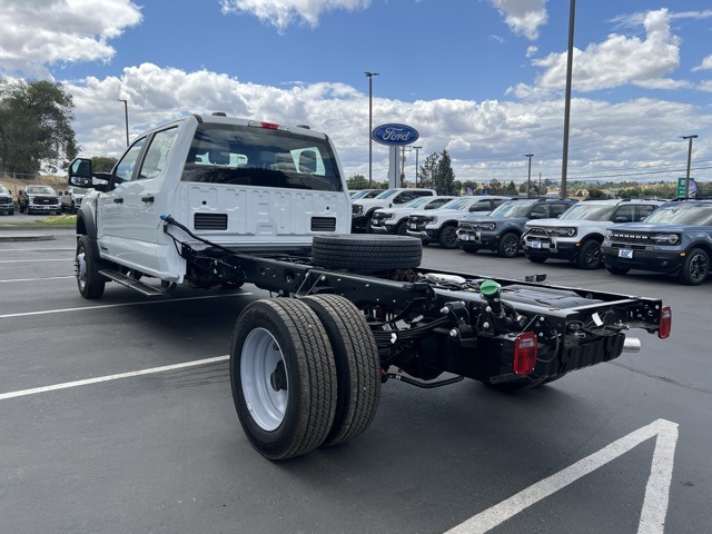 2025 Ford F-450 XL photo 3