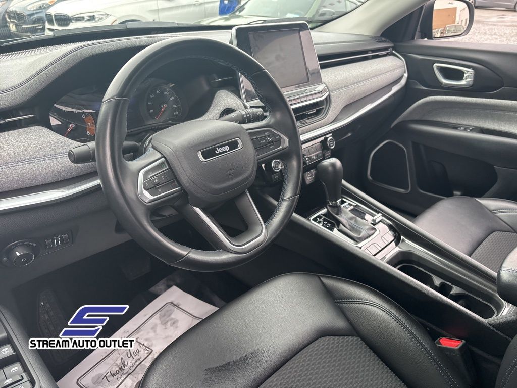 2022 Jeep Compass Latitude photo 18