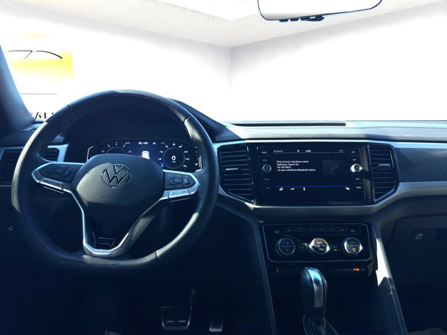 2022 Volkswagen Atlas Cross Sport V6 SEL Premium R-Line photo 13