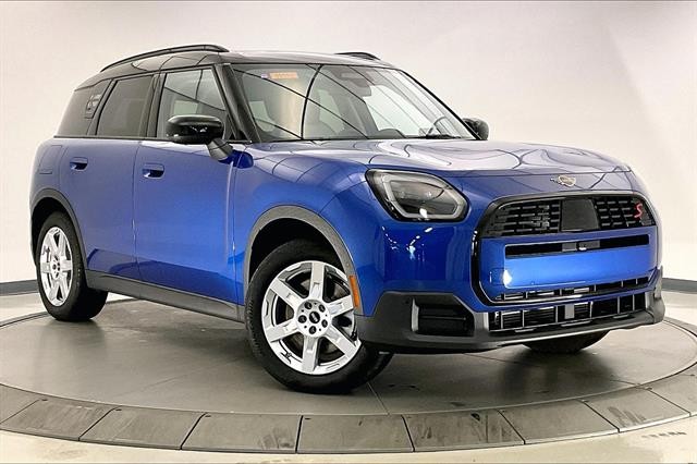 2025 MINI Countryman S's photo