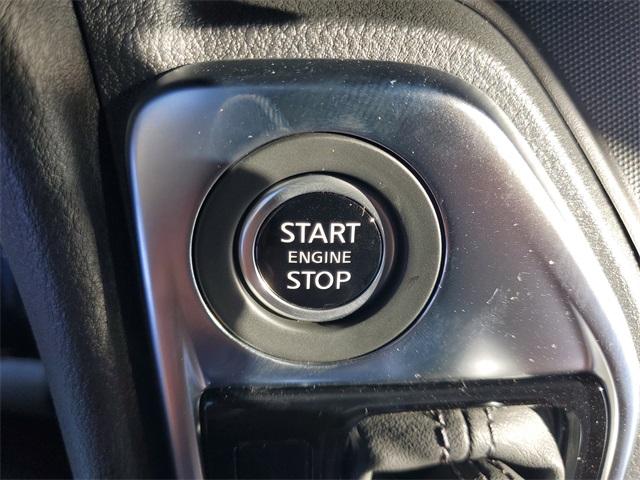 2025 Nissan Sentra SV photo 18