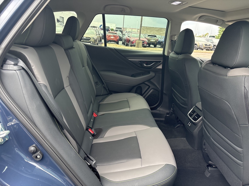 2025 Subaru Outback Onyx Edition photo 11
