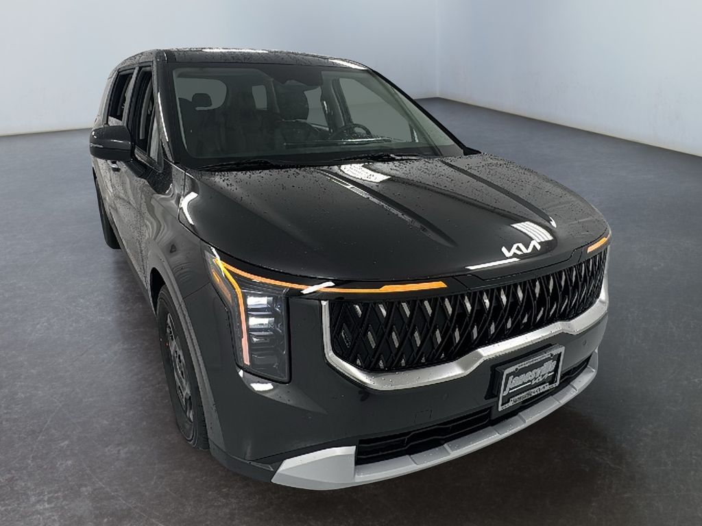 2026 Kia Carnival LXS's photo