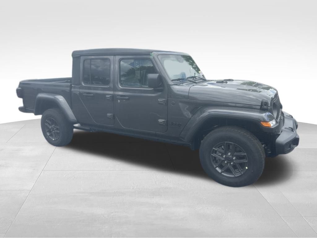 2025 Jeep Gladiator Sport S photo 16