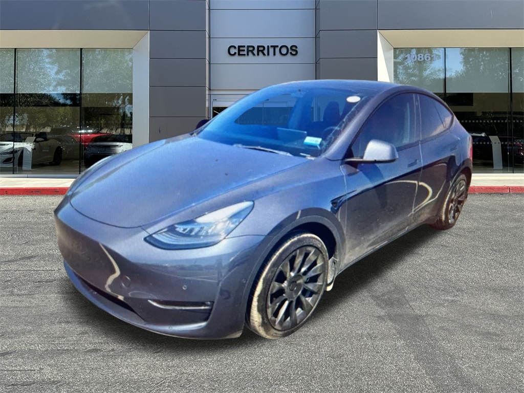 Used 2022 Tesla Model Y Long Range with VIN 7SAYGDEE4NF347675 for sale in Northfield, Minnesota