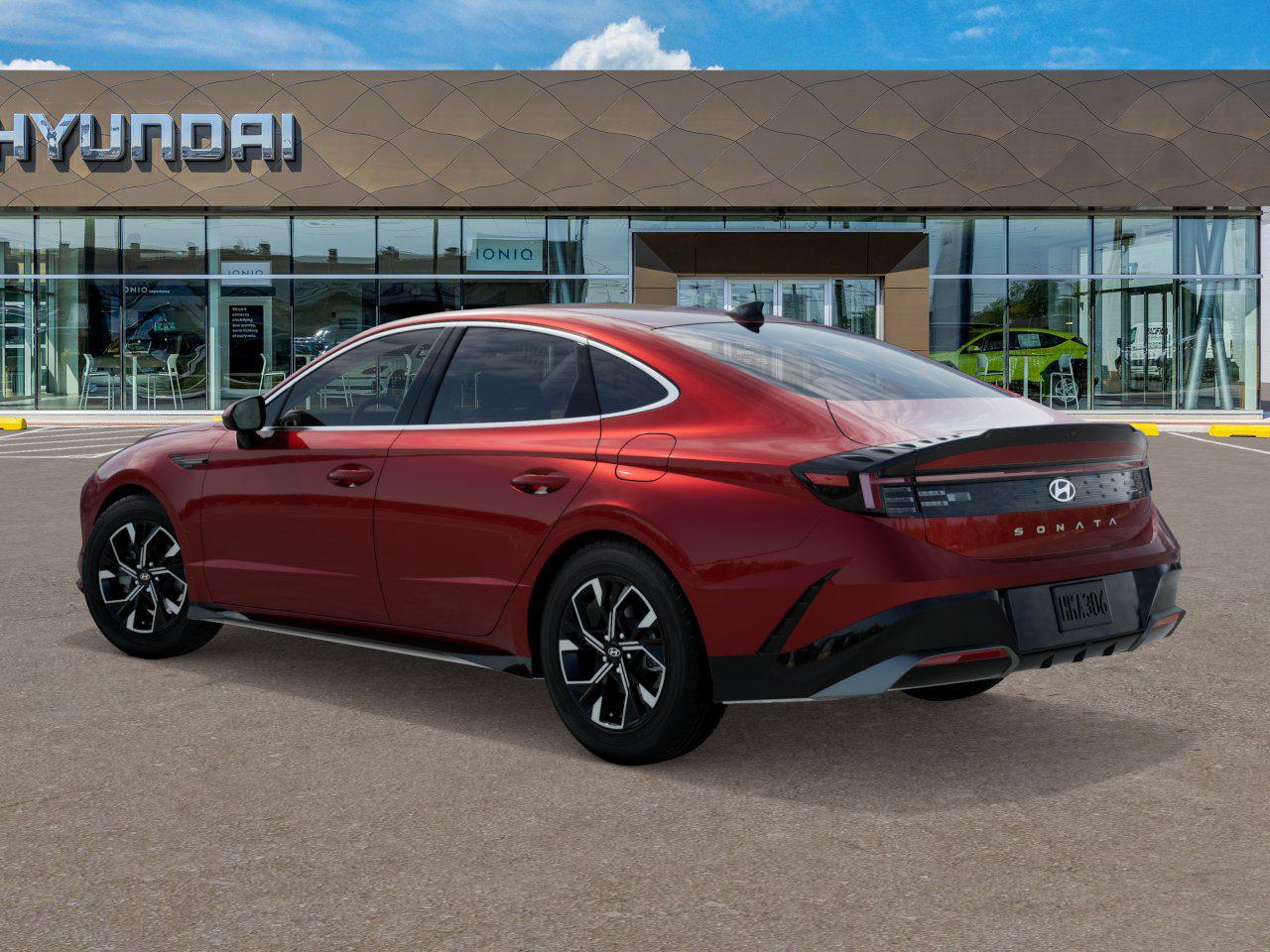 2025 Hyundai Sonata SEL photo 4