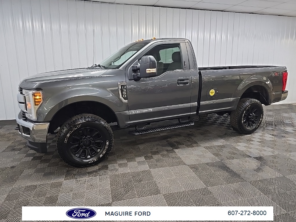 2019 Ford F-350 XLT photo 6