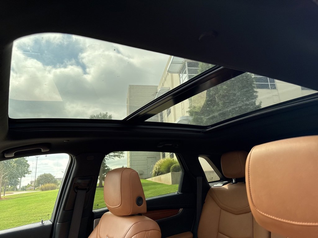 2022 Cadillac XT5 Premium Luxury photo 8