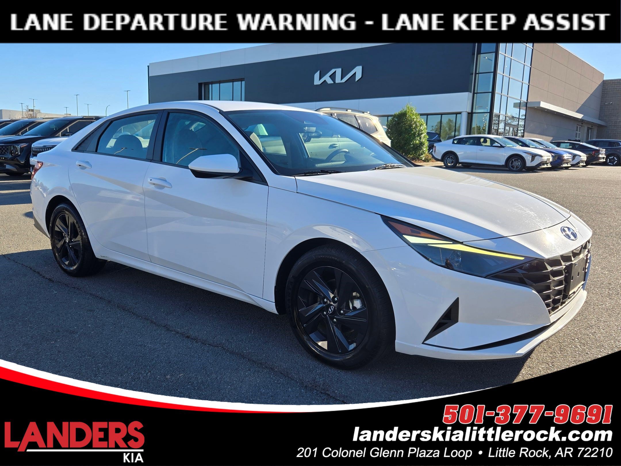 2023 Hyundai Elantra SEL's photo