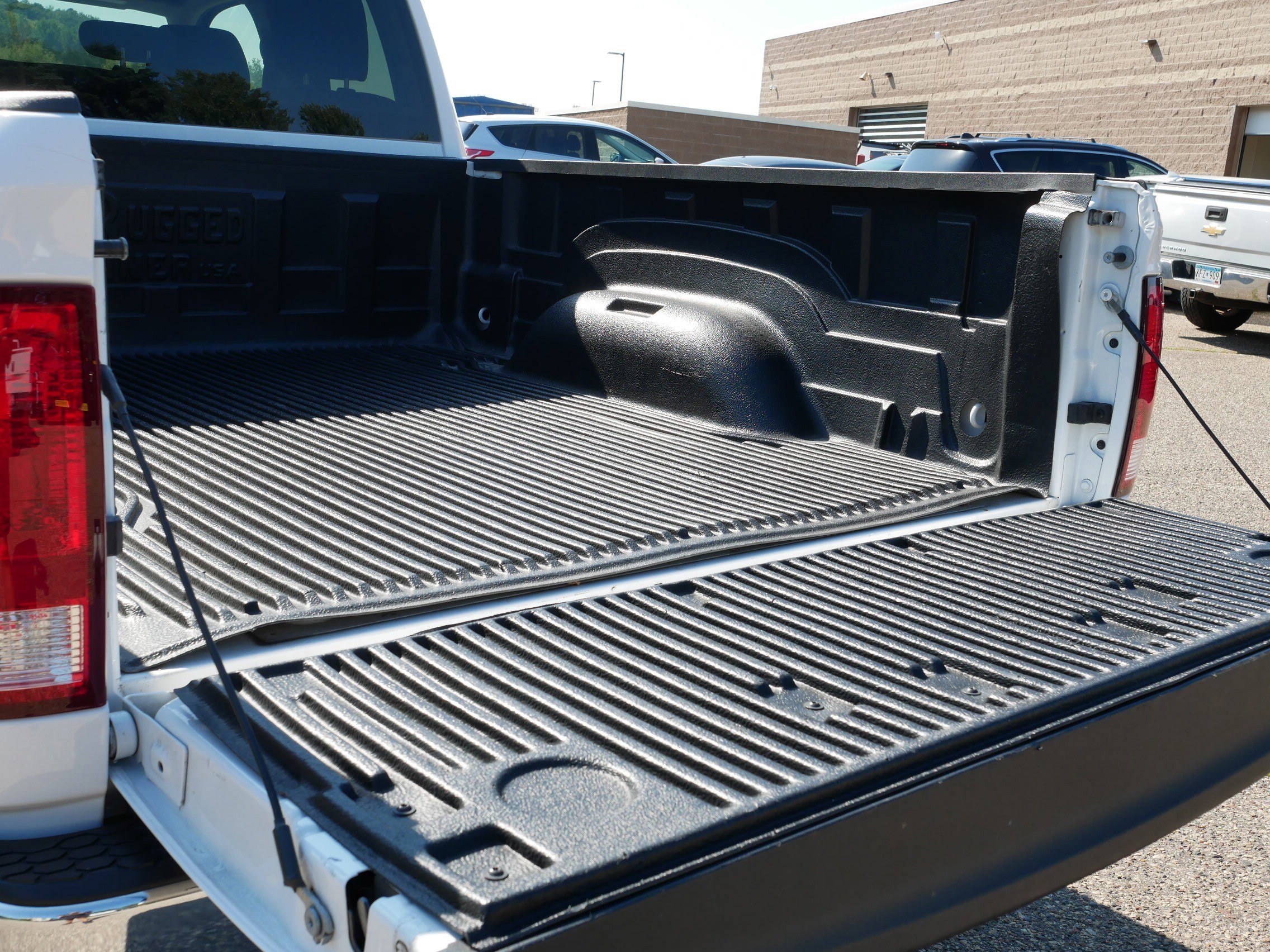 2024 Ram 1500 Classic SLT photo 17