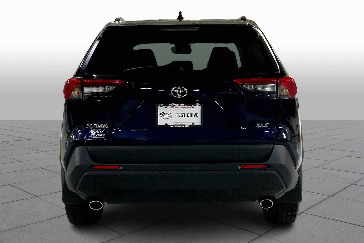 2024 Toyota RAV4 XLE Premium photo 4