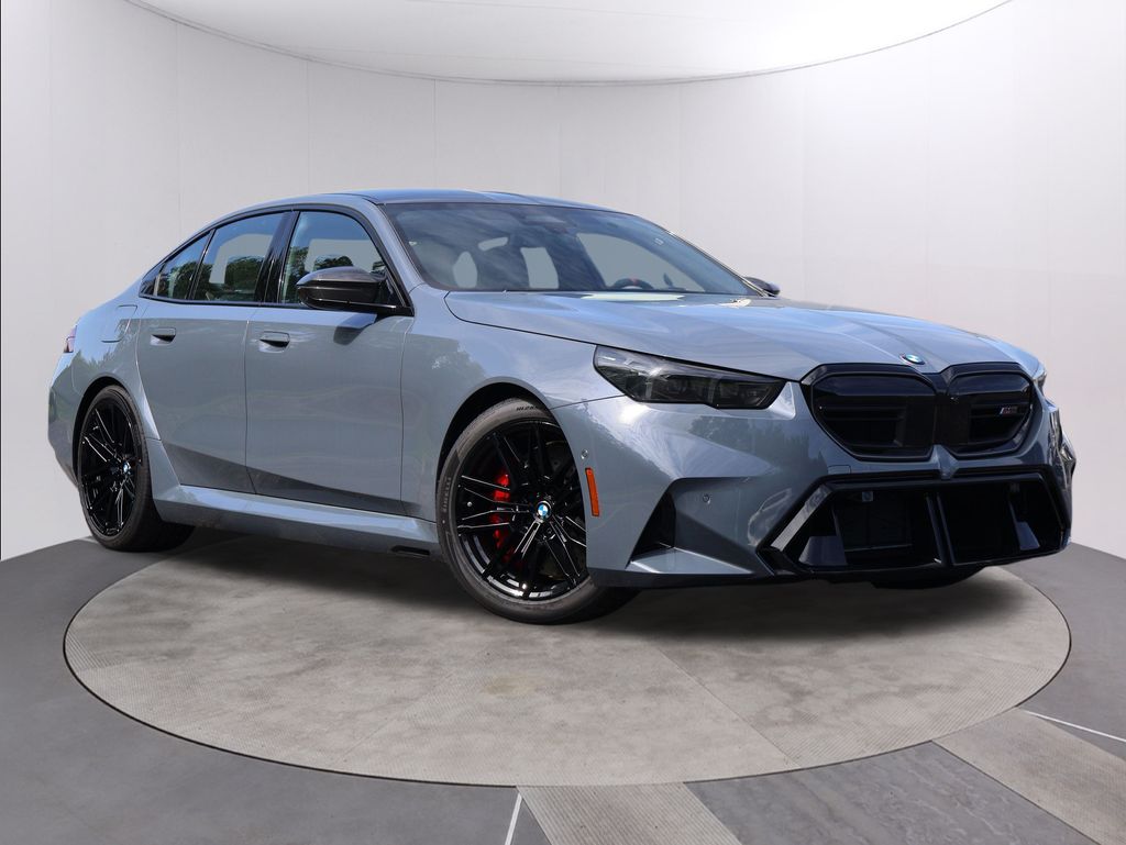 2026 Bmw M5 5 photo 2