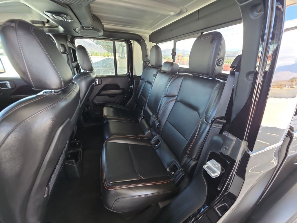 2023 Jeep Gladiator Mojave photo 23