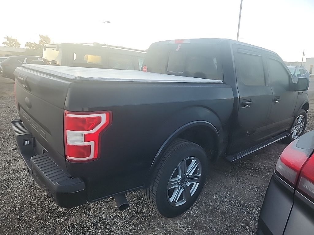 2018 Ford F-150 XLT photo 4