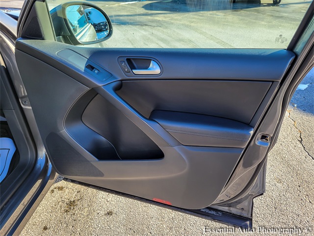 2016 VOLKSWAGEN TIGUAN - Image 30