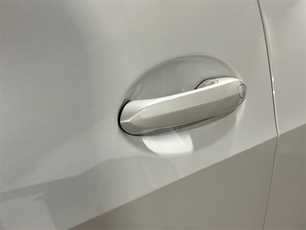 2021 BMW X5 - Image 11