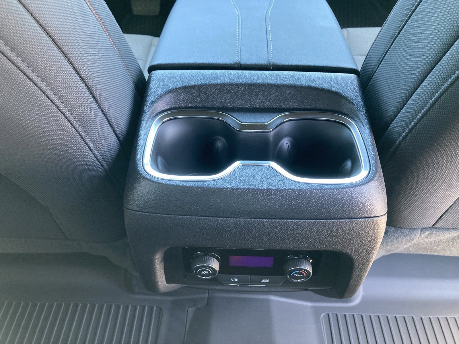 2026 Chevrolet Traverse photo 32