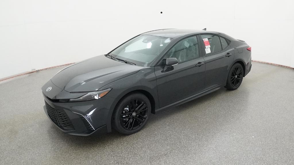 2026 Toyota Camry SE's photo