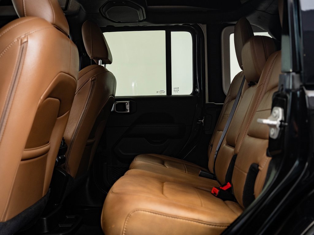 2022 Jeep Wrangler Unlimited Sahara photo 24